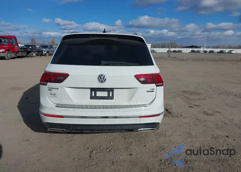 2018 Volkswagen Tiguan 2.0T Sel Premium z USA, uszkodzony, nr VIN 3VV4B7AX6JM168290